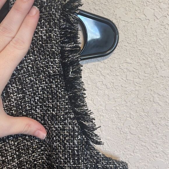 J. Crew - Sparkle Tweed Dress with Velvet Trim Fringe Hems, Black & Gold, 2 Tall - Picture 4 of 7